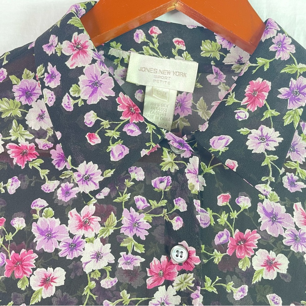 NWT JONES NY Sport Womens Sheer Floral Blouse Top Sz 12P Black Career 100% SILK - Picture 3 of 9